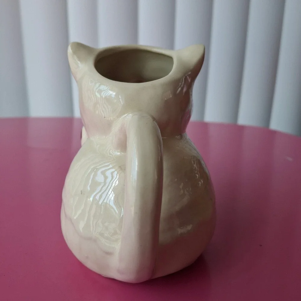 Shawnee Pottery very good